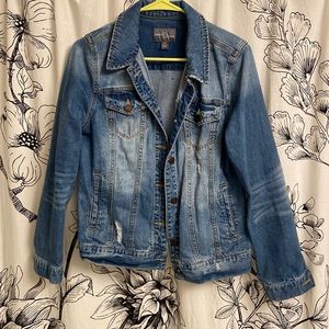MARKET & SPRUCE: Women’s Distressed Jean Jacket, Medium